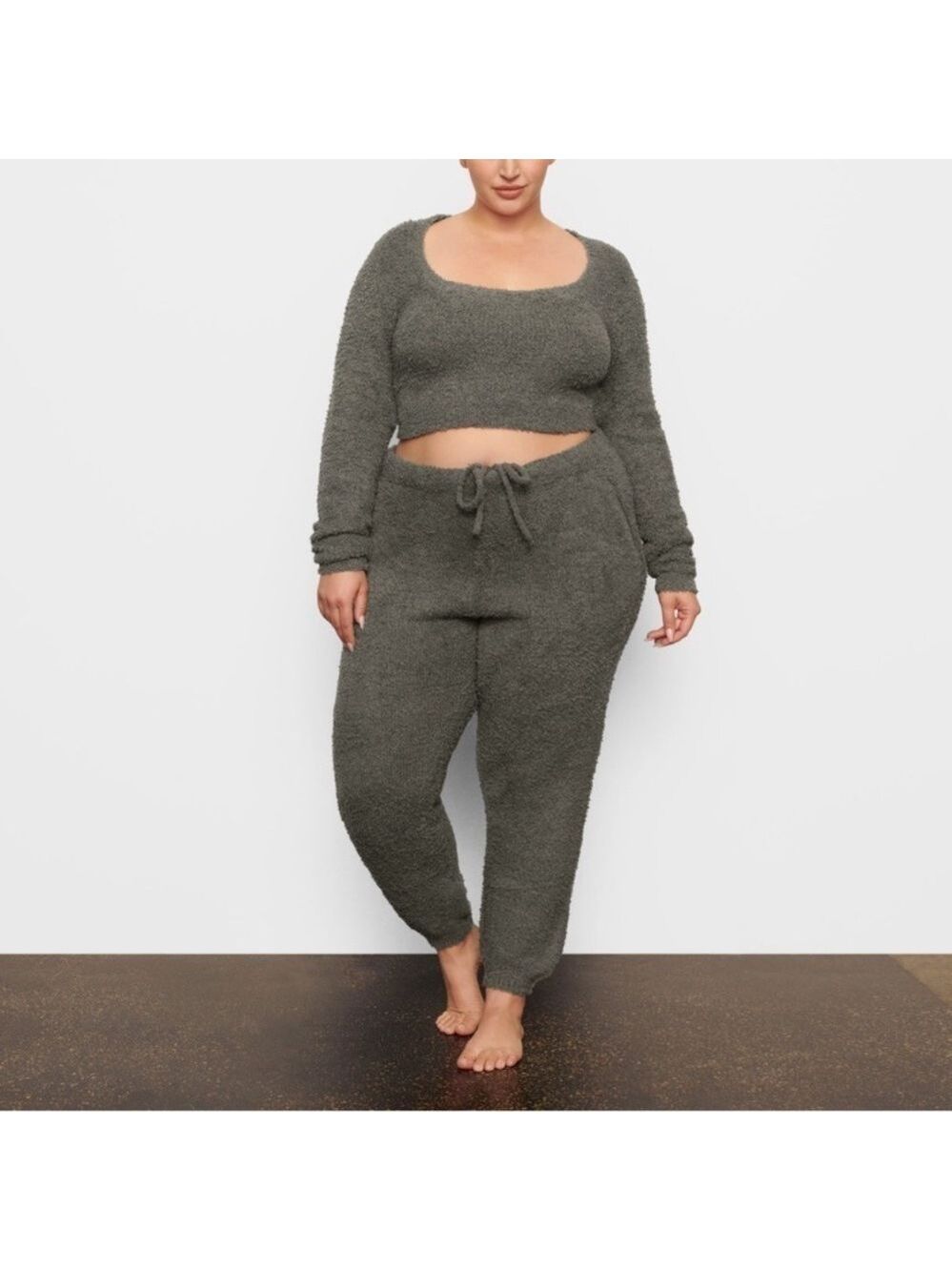 Skims Cozy Knit Boucle High Waisted Jogger Pants in Juniper Grey